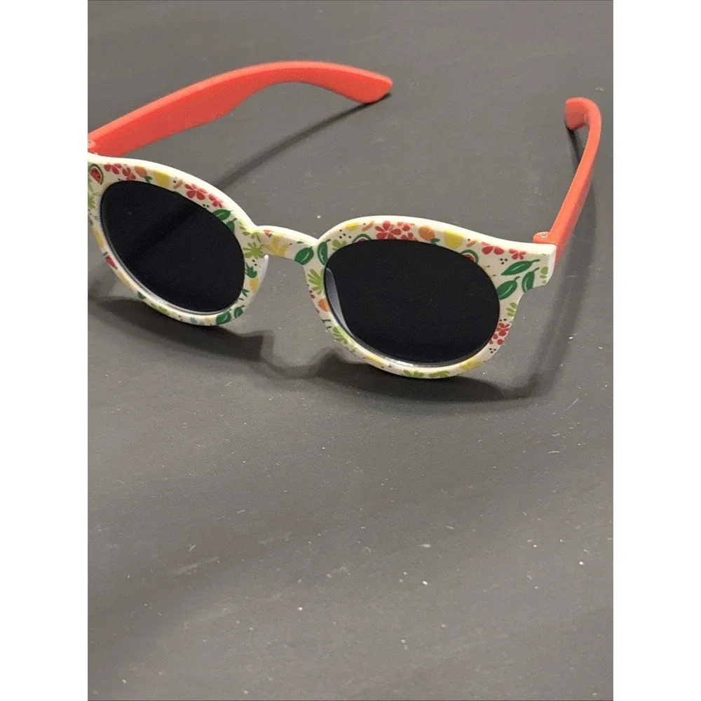 Fashion Union children sunglasses